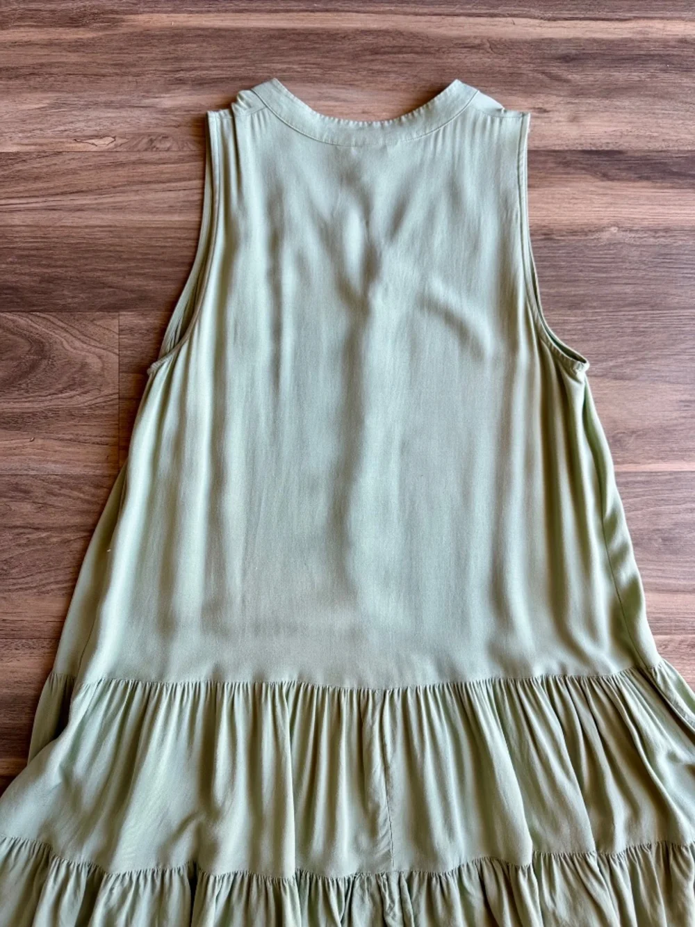 Coastal Minimalist Medium Mini Dress Tiered‎ Hem Button Front Sage